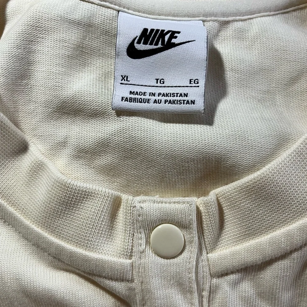NWOT Nike Girls' Sportswear Romper, Size XL